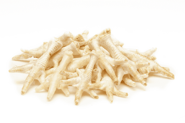 Knapperige, luchtige traktatie voor honden! Kippenpoten zijn rijk aan calcium, glucosamine, chondroïtine en zijn licht verteerbaar. De perfecte snack!